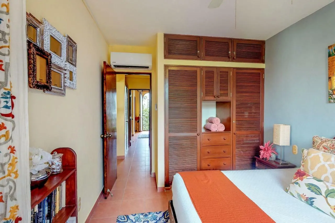 Willa La Coccinella - B302 Akumal